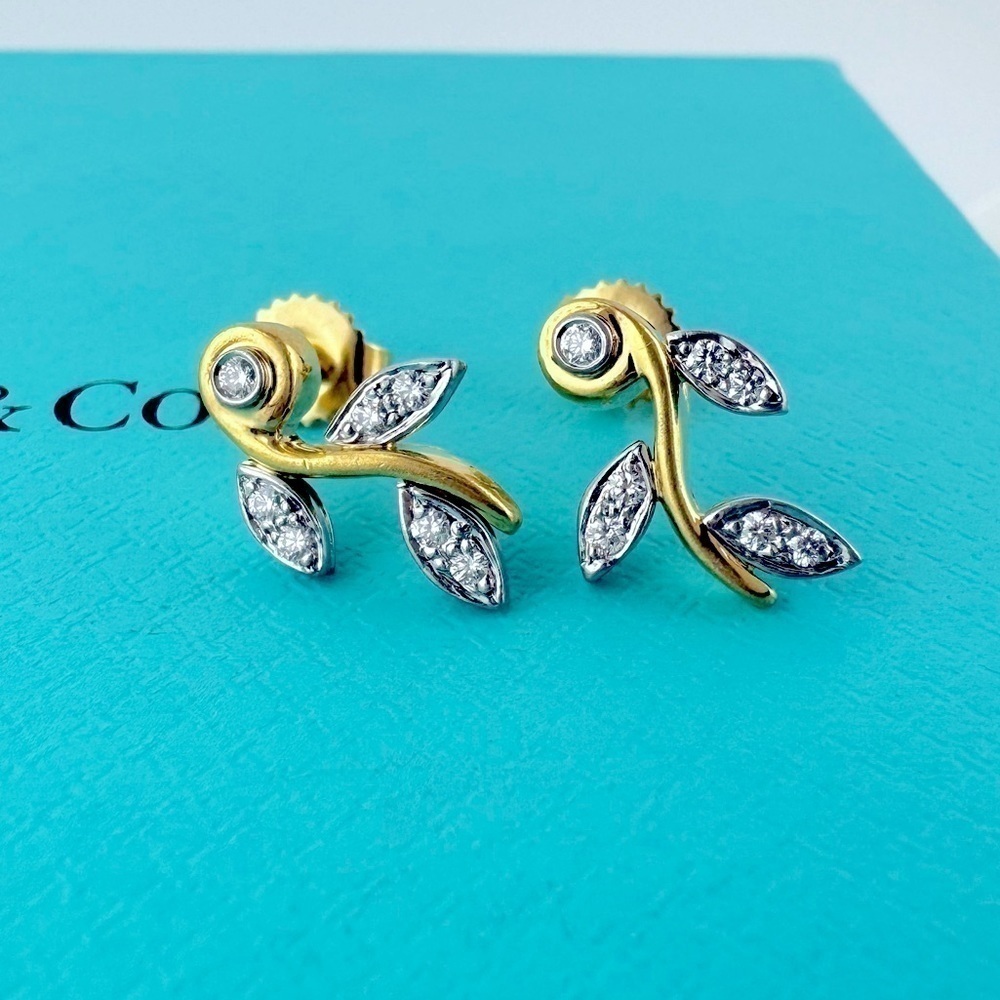 Vintage RARE Tiffany & Co. Vine Garland Earrings Platinum Yellow Gold 🍇